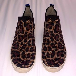 Rothy’s Chelsea Wildcat women’s size 11